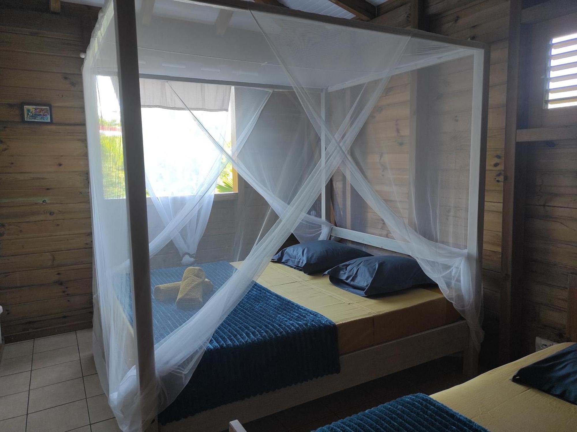 Le Tri Haut De Bellevue - Bungalow Heliconia Pointe-Noire Exterior foto