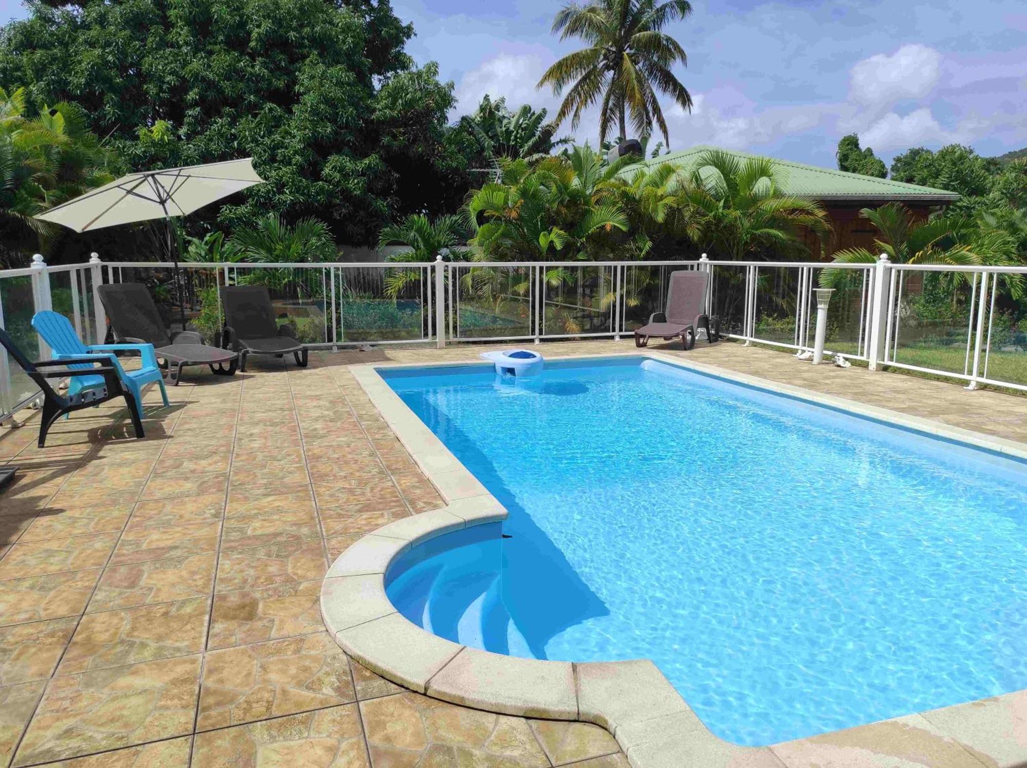 Le Tri Haut De Bellevue - Bungalow Heliconia Pointe-Noire Exterior foto